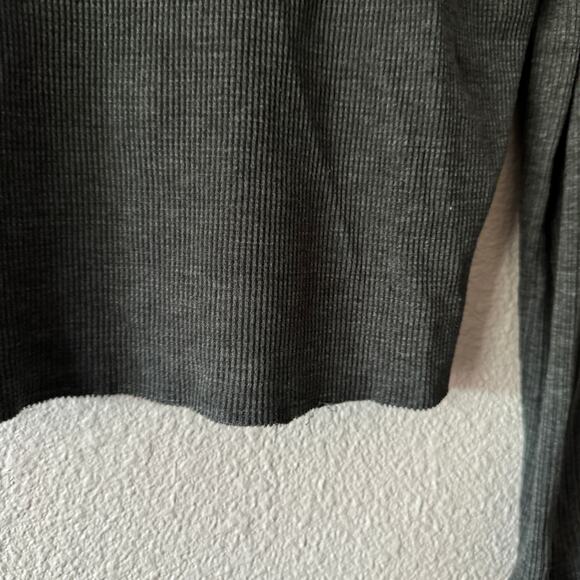 Michael Stars Long Sleeve Top Womens XS Gray Lightweight Sweater Studded - Picture 6 of 6